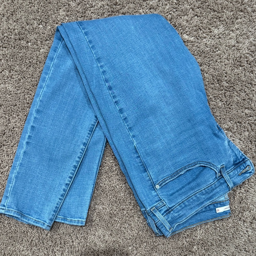 LEVI STRAUSS & Co .  311 Shaping Skinny 30
